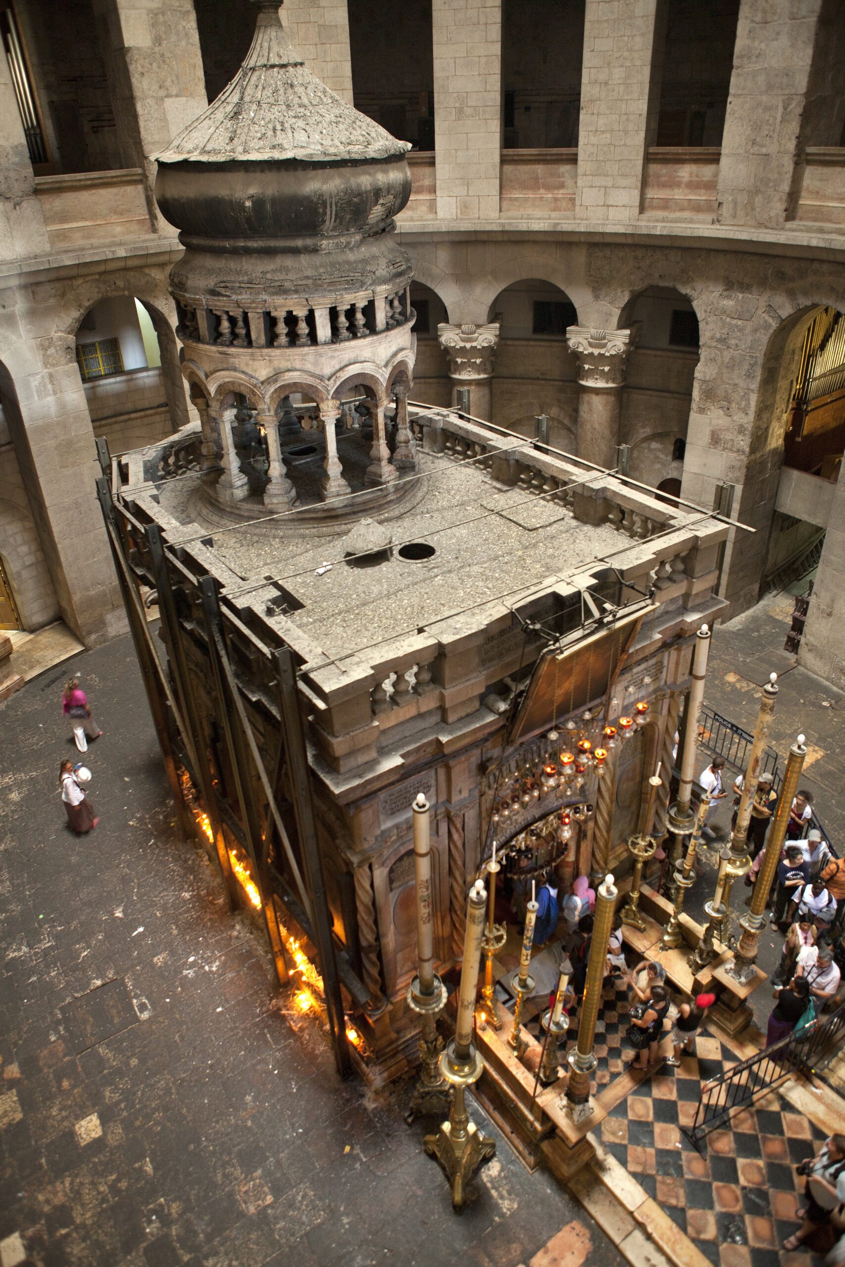 Tomb of Jesus from Above